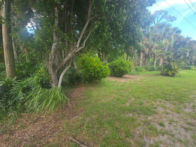 2 of 33 - 14642 Aguila Avenue, Fort Pierce, FL