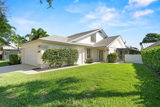 2 of 28 - 247 Ridge Road, Jupiter, FL