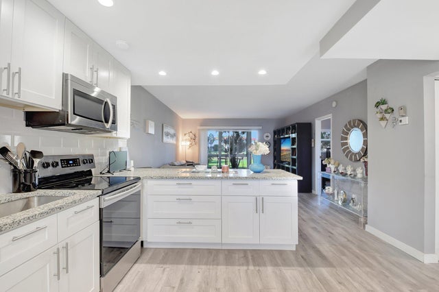 4 of 27 - 14721 Bonaire Boulevard #109, Delray Beach, FL