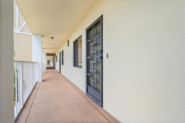 5 of 36 - 7290 Kinghurst Drive #607, Delray Beach, FL