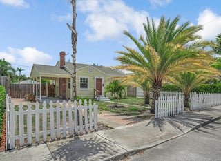 Photo of Listing #RX-11100806