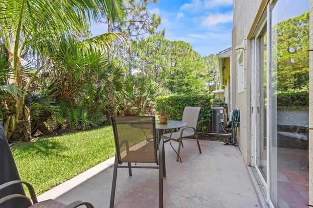 5 of 41 - 624 Ne Bent Paddle Lane, Port Saint Lucie, FL