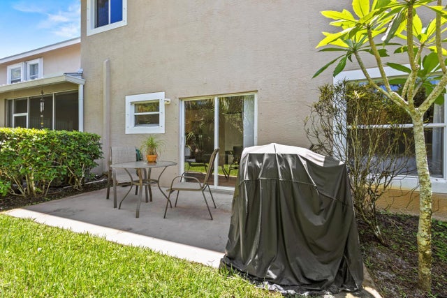 5 of 40 - 624 Ne Bent Paddle Lane, Port Saint Lucie, FL