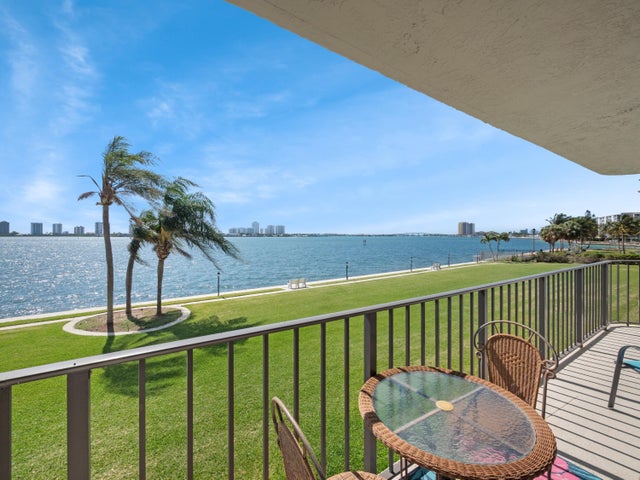 1 of 14 - 801 Lake Shore Drive #204, Lake Park, FL