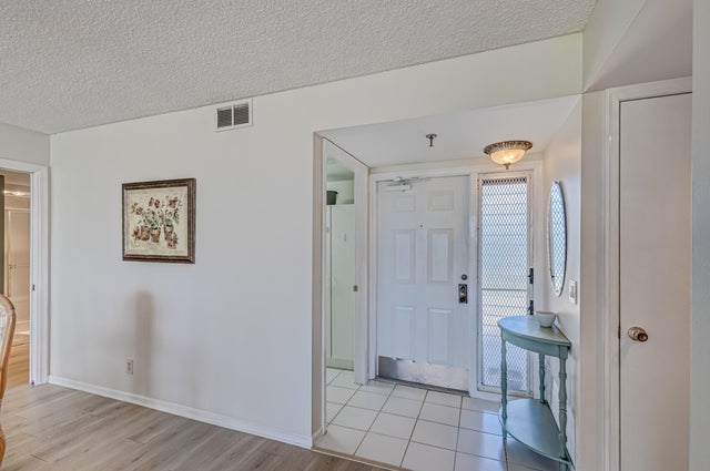 3 of 54 - 5390 Woodland Lakes Drive #305, Palm Beach Gardens, FL