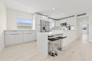 Photo of Listing #RX-11100883