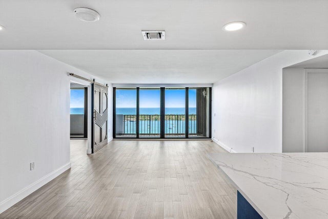 3 of 33 - 5600 N Flagler Drive #ph109, West Palm Beach, FL