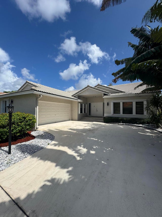 8711 Eagle Run Drive, Boca Raton