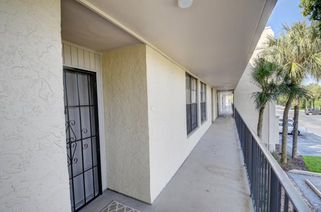 3 of 54 - 16 Royal Palm Way #202, Boca Raton, FL