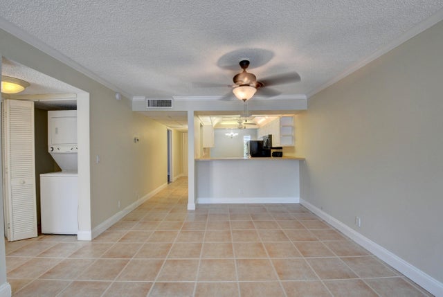 4 of 54 - 16 Royal Palm Way #202, Boca Raton, FL