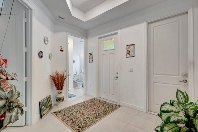 3 of 20 - 556 Se Mulberry Way, Port Saint Lucie, FL