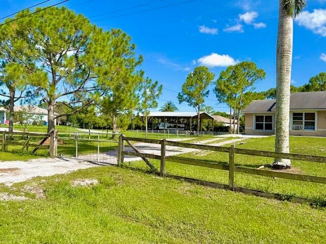 3 of 27 - 15252 74th Street #n, The Acreage, FL