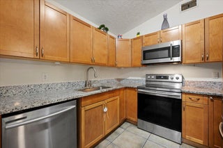 Photo of Listing #RX-11101121