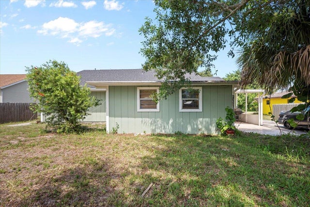 5 of 25 - 6015 Raintree Trl, Fort Pierce, FL