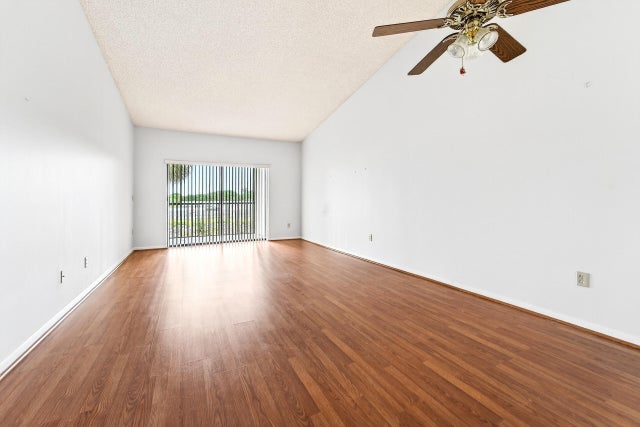 2 of 44 - 7903 Willow Spring Drive #1125, Lake Worth, FL