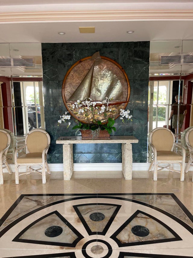 5 of 95 - 5200 N Flagler Drive #1106, West Palm Beach, FL