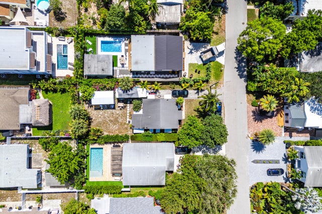 2 of 6 - 221 Ne 10th St, Delray Beach, FL