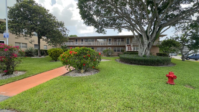 3 of 30 - 126 Bedford E E, West Palm Beach, FL