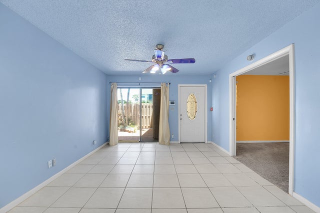 3 of 22 - 612 Executive Center Drive #106, West Palm Beach, FL