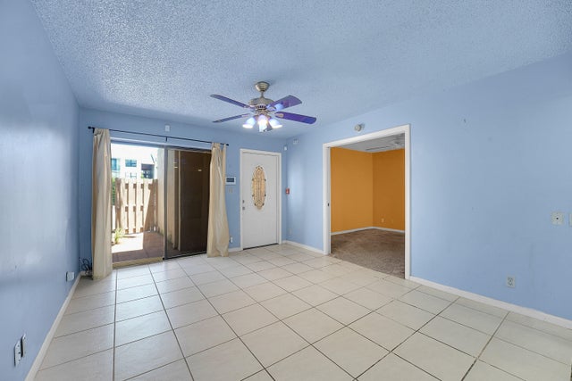 4 of 22 - 612 Executive Center Drive #106, West Palm Beach, FL