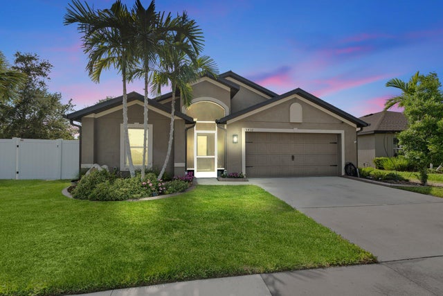 1 of 44 - 5432 Sw Imagination Dr, Fort Pierce, FL