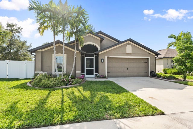 4 of 44 - 5432 Sw Imagination Dr, Fort Pierce, FL