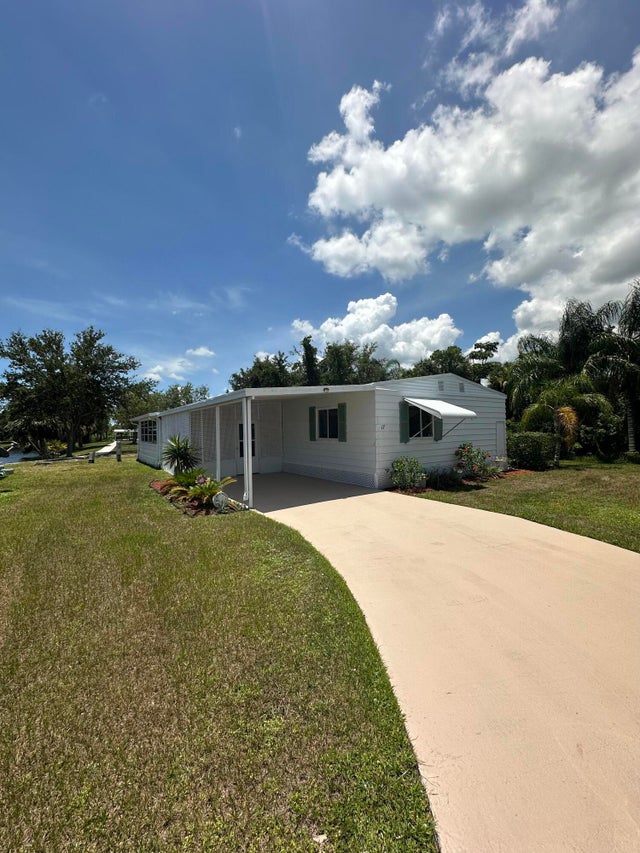 2 of 17 - 17 Santa Maria Court, Port Saint Lucie, FL