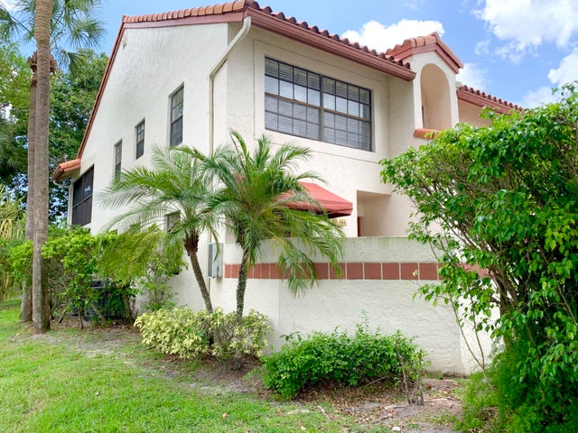 1 of 30 - 101 Liberty Court, Deerfield Beach, FL