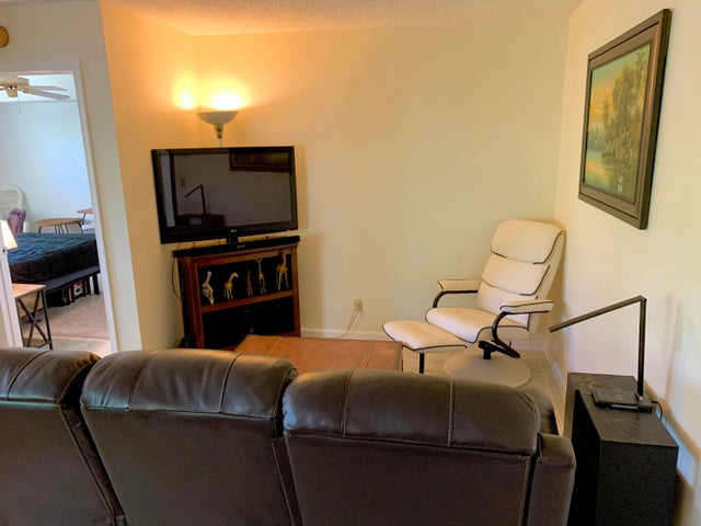 4 of 30 - 101 Liberty Court, Deerfield Beach, FL