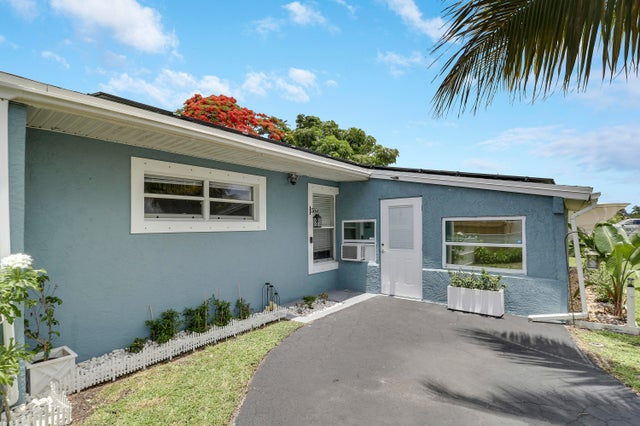 2 of 27 - 9277 Bloomfield Drive, Palm Beach Gardens, FL