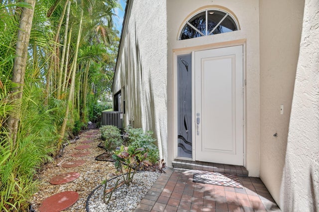 3 of 81 - 4553 Carlton Golf Drive, Lake Worth, FL