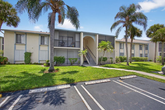 1 of 48 - 1104 Green Pine Boulevard #d2, West Palm Beach, FL