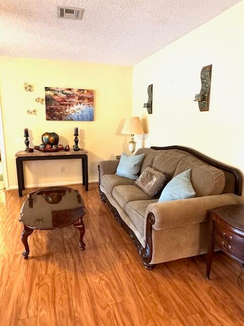 5 of 33 - 1023 Pheasant Run Dr #a, Fort Pierce, FL