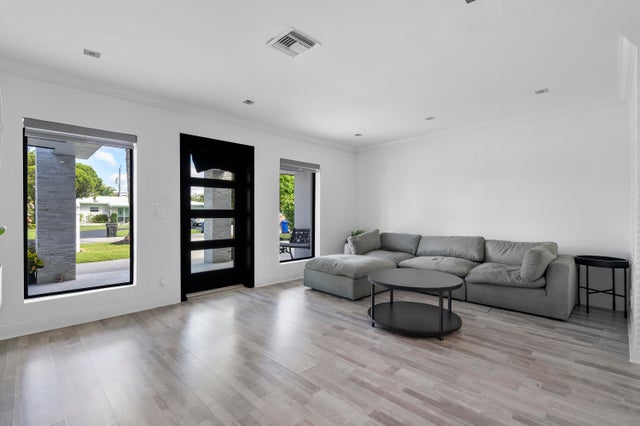 4 of 28 - 5280 Ne 19th Avenue, Fort Lauderdale, FL