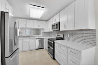 Photo of Listing #RX-11101527