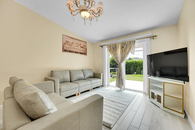 5 of 24 - 5715 Se Pine Drive, Stuart, FL
