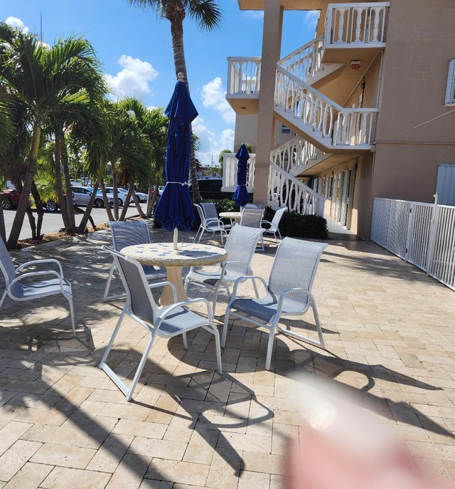 5 of 18 - 131 Doolen Ct #302, North Palm Beach, FL