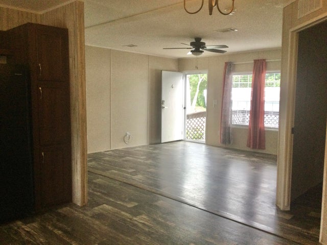 3 of 14 - 5000 Se Federal Highway #82, Stuart, FL