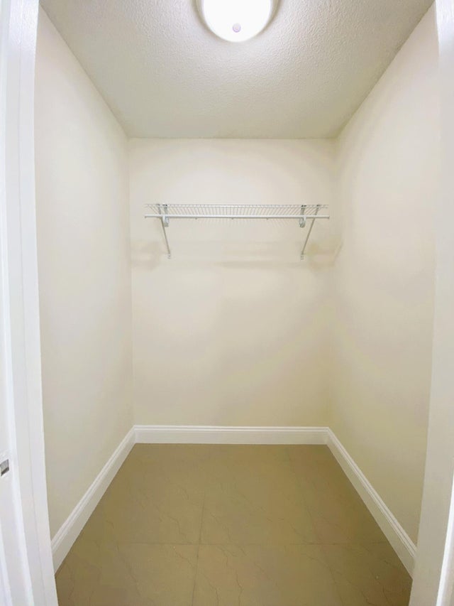 4 of 36 - 815 W Boynton Beach Boulevard #7-102, Boynton Beach, FL