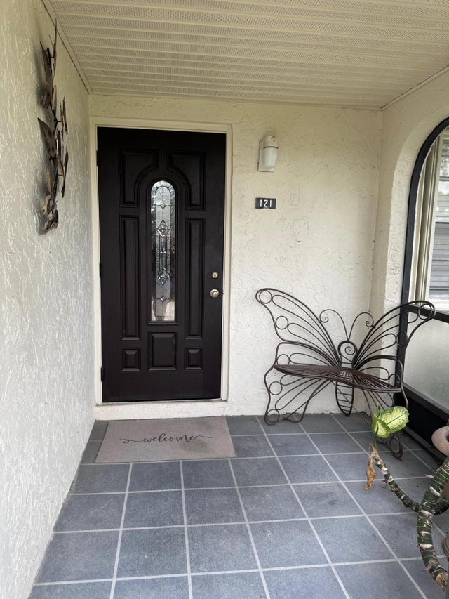 3 of 18 - 121 Lake Rebecca Drive, West Palm Beach, FL