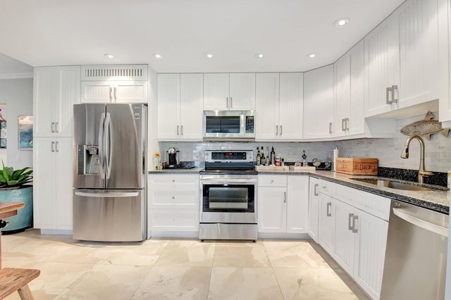 4 of 7 - 1015 Ingraham 3 Av #3, Delray Beach, FL