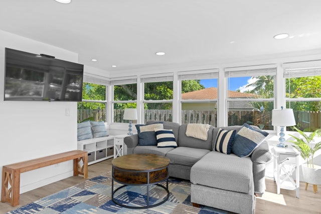 5 of 52 - 826 Se 4th Avenue, Delray Beach, FL