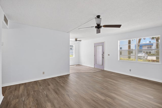 2 of 42 - 102 Normandy Lane #c, Delray Beach, FL