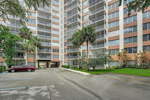 2 of 48 - 10777 W Sample Rd #207, Coral Springs, FL