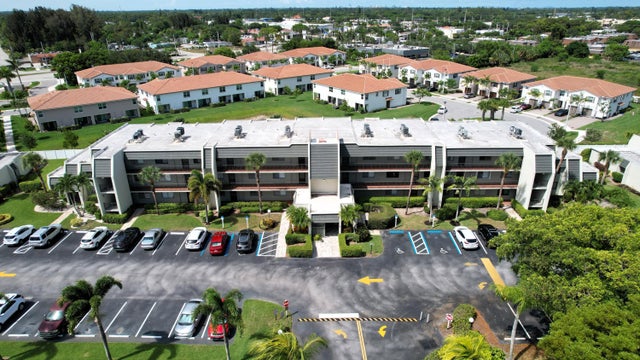 2 of 64 - 4090 Tivoli Court #303, Lake Worth, FL