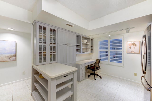 4 of 27 - 2571 Ne Ocean Blvd #104, Stuart, FL