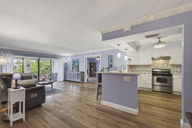 4 of 67 - 300 N Highway A1a #304 B, Jupiter, FL