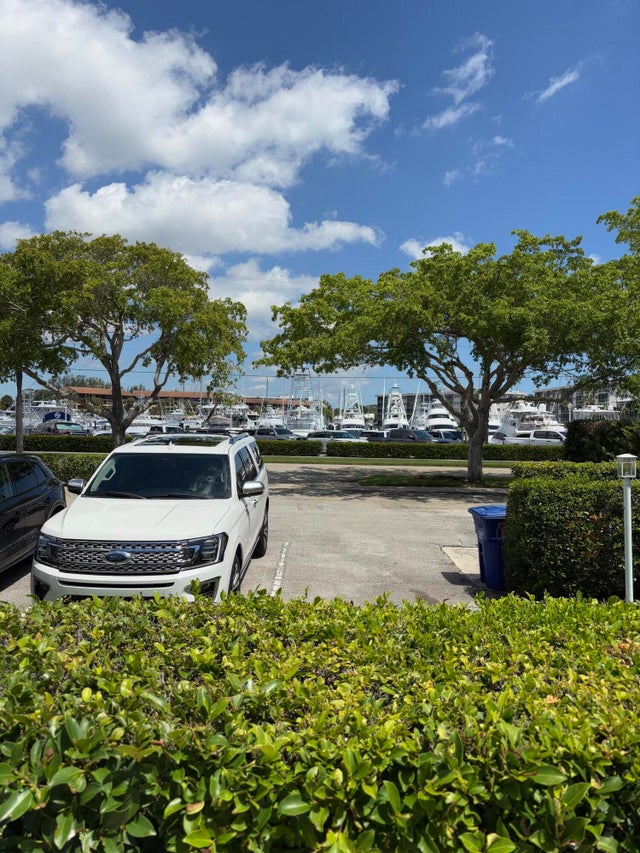 3 of 7 - 118 Yacht Club Dr #1, North Palm Beach, FL