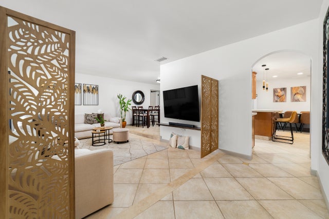 4 of 39 - 1721 Sw 9th Street, Boca Raton, FL