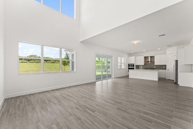 2 of 18 - 10501 Sw Jadewood Ct, Port Saint Lucie, FL